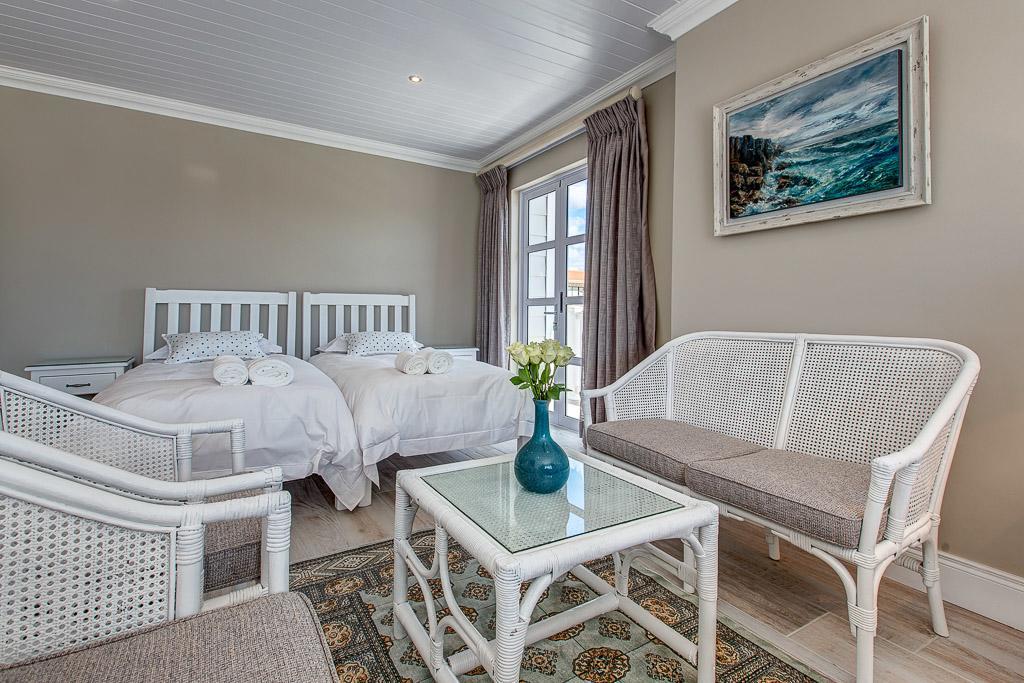 Marine Manor Hotel Mossel Bay Exterior photo